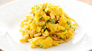 Enoki Mushroom Scrambled Eggs