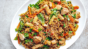 Pressure Cooker Sesame Chicken Chow Mein